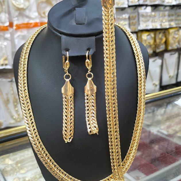 طقم "سبيكة الذهبي"💫الأنوثة و الإبداع