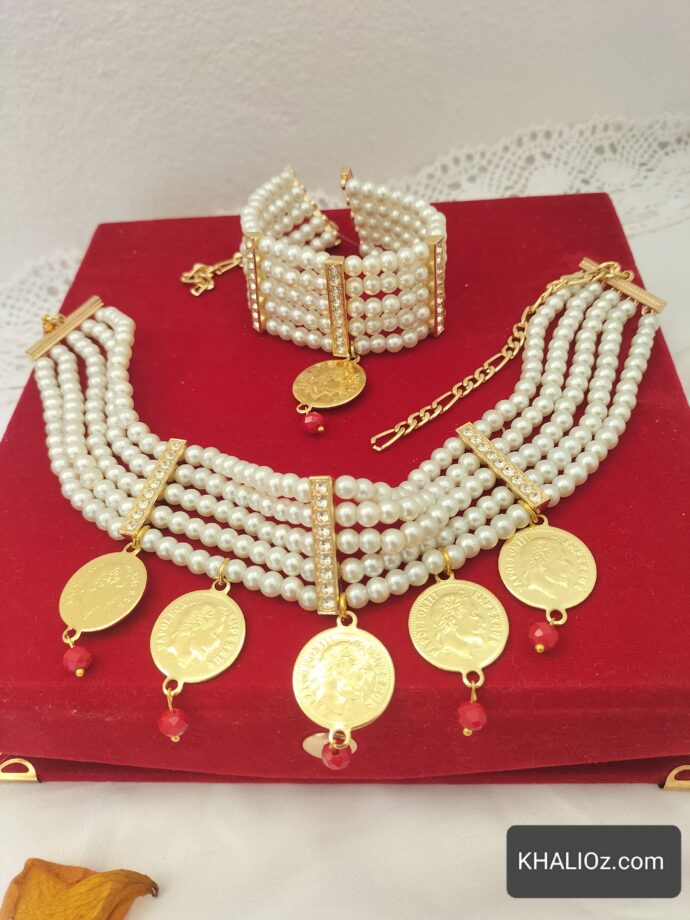 طقم "رادكو" – أناقة تتناغم مع تألقك ✨